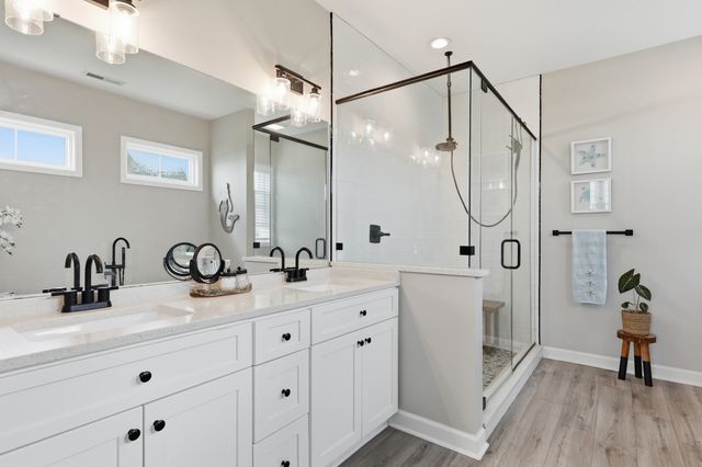 119 Enclave Pl., Pawleys Island, SC 29585