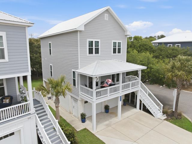 119 Enclave Pl., Pawleys Island, SC 29585