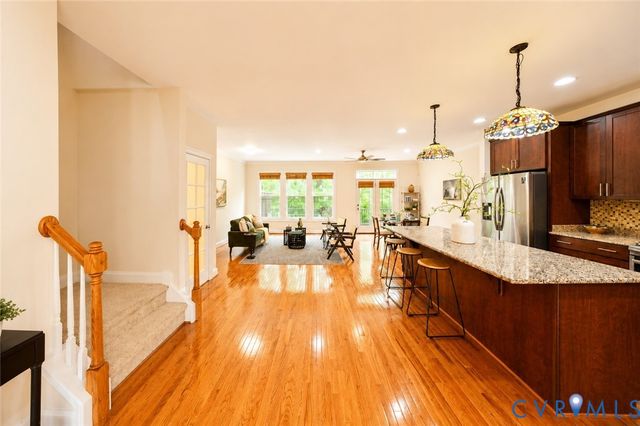 5421 Hickory Ann Dr, Glen Allen, VA 23059