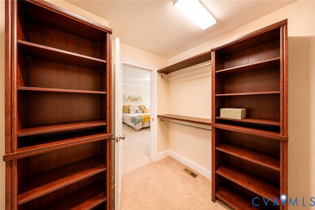 5421 Hickory Ann Dr, Glen Allen, VA 23059