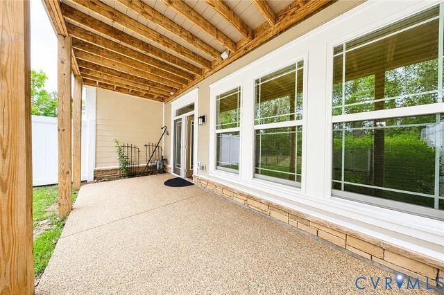 5421 Hickory Ann Dr, Glen Allen, VA 23059