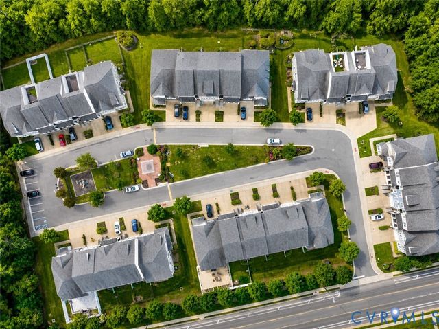5421 Hickory Ann Dr, Glen Allen, VA 23059
