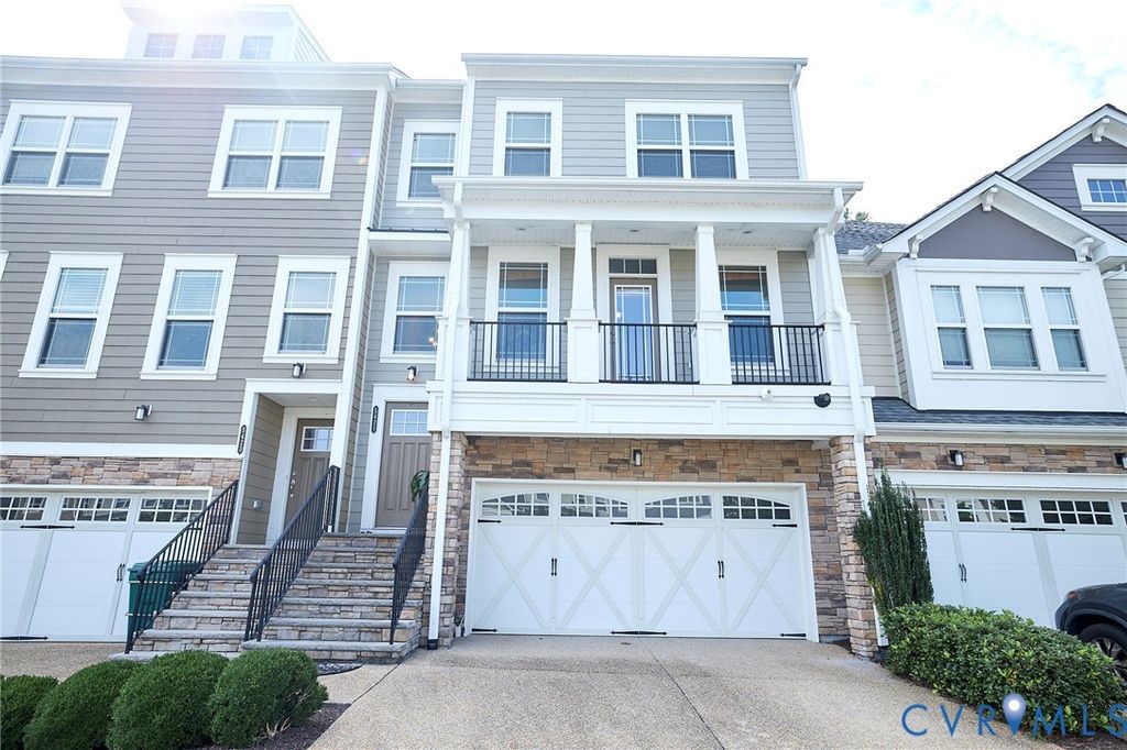 5421 Hickory Ann Dr, Glen Allen, VA 23059