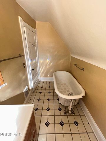 1508 Albert Street, Toledo, OH 43605