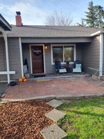 2145 Springbrook, Medford, OR 97504
