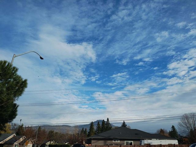 2145 Springbrook, Medford, OR 97504