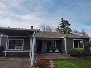 2145 Springbrook, Medford, OR 97504