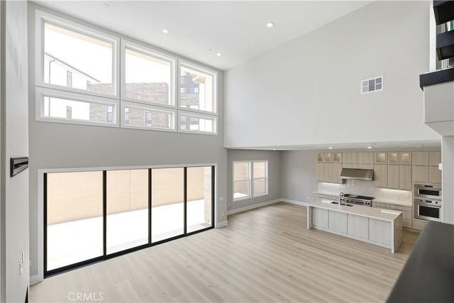 156 Apron, Irvine, CA 92618