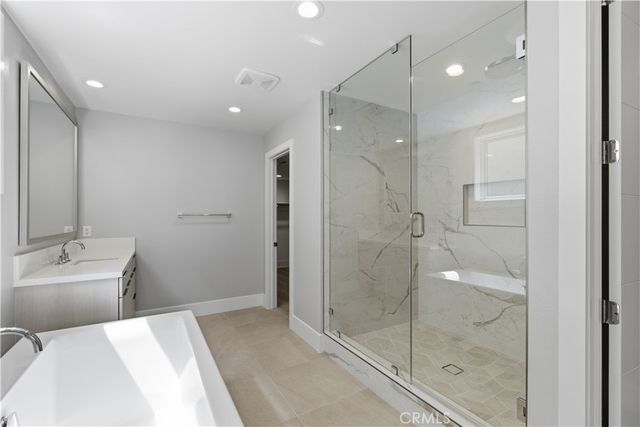 156 Apron, Irvine, CA 92618