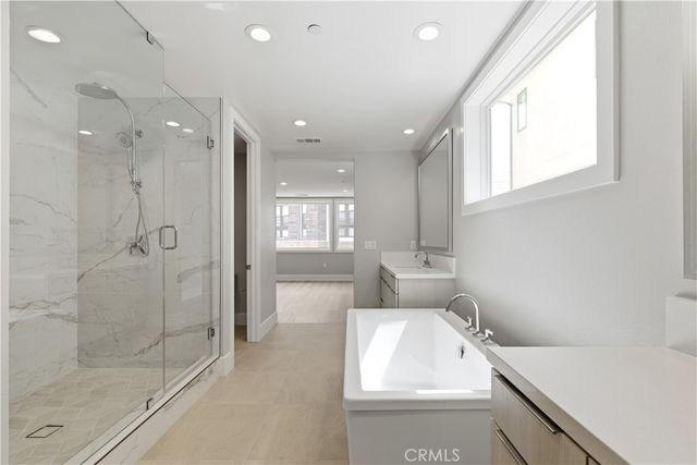 156 Apron, Irvine, CA 92618