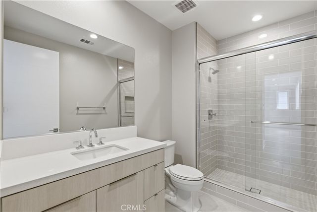 156 Apron, Irvine, CA 92618