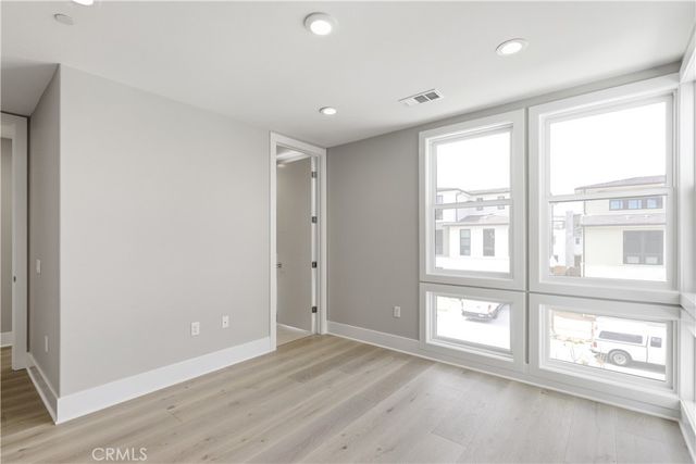 156 Apron, Irvine, CA 92618