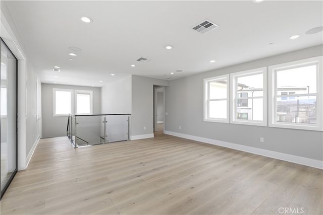 156 Apron, Irvine, CA 92618