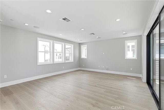 156 Apron, Irvine, CA 92618