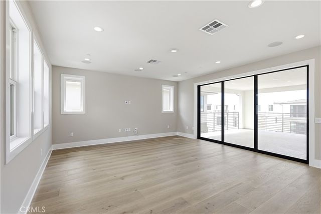 156 Apron, Irvine, CA 92618