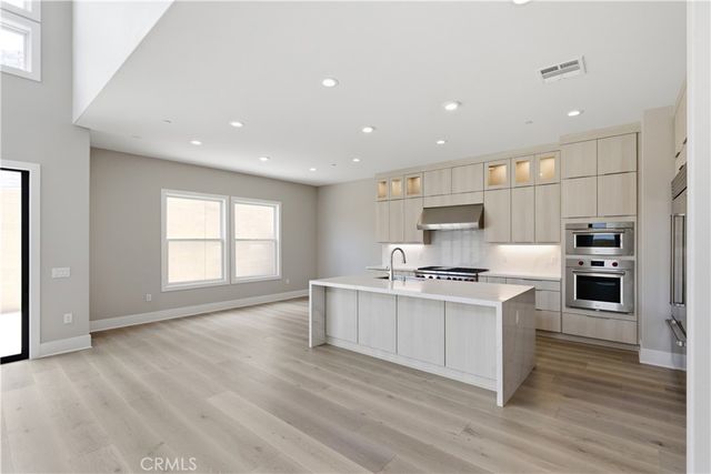 156 Apron, Irvine, CA 92618