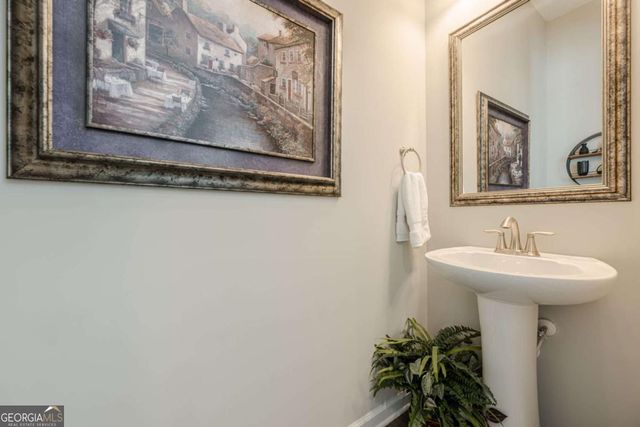 719 Topsail Lane, Alpharetta, GA 30005