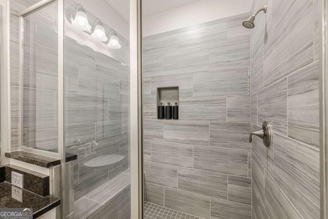 719 Topsail Lane, Alpharetta, GA 30005