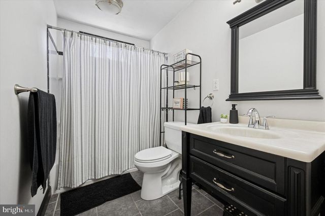 420 FIR ST, Warminster, PA 18974