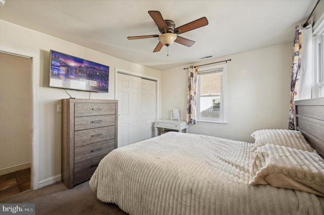 420 FIR ST, Warminster, PA 18974