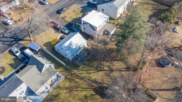 420 FIR ST, Warminster, PA 18974