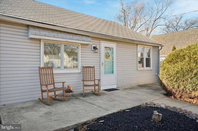 420 FIR ST, Warminster, PA 18974