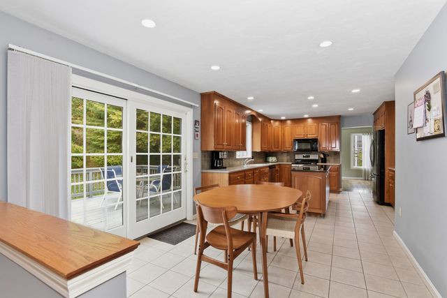 21 Evergreen Road, Norfolk, MA 02056