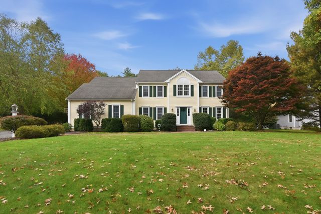 21 Evergreen Road, Norfolk, MA 02056