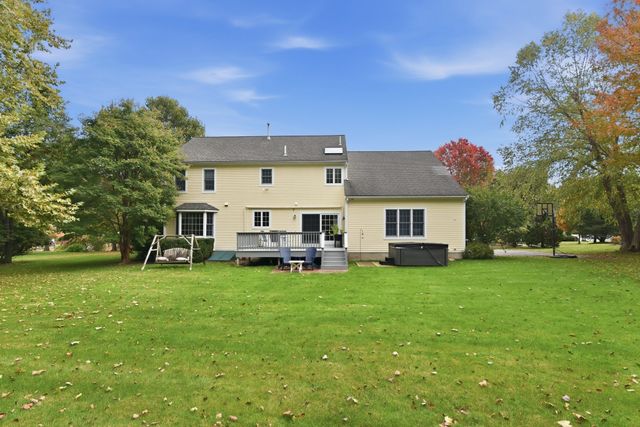 21 Evergreen Road, Norfolk, MA 02056