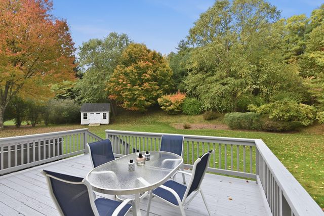 21 Evergreen Road, Norfolk, MA 02056
