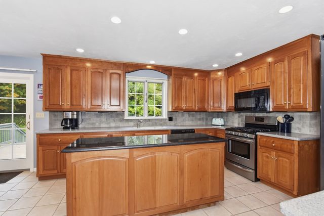 21 Evergreen Road, Norfolk, MA 02056