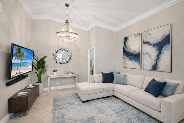 312 Liberty Court, Deerfield Beach, FL 33442