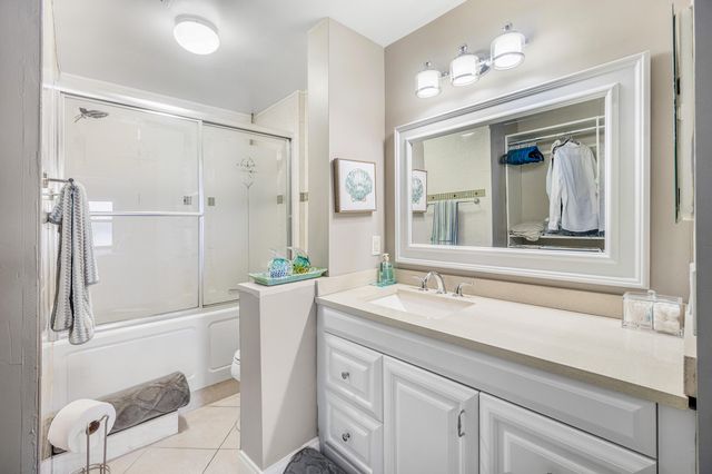 312 Liberty Court, Deerfield Beach, FL 33442