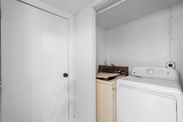 412 Harvard Drive SE, Albuquerque, NM 87106