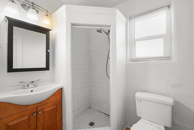 412 Harvard Drive SE, Albuquerque, NM 87106