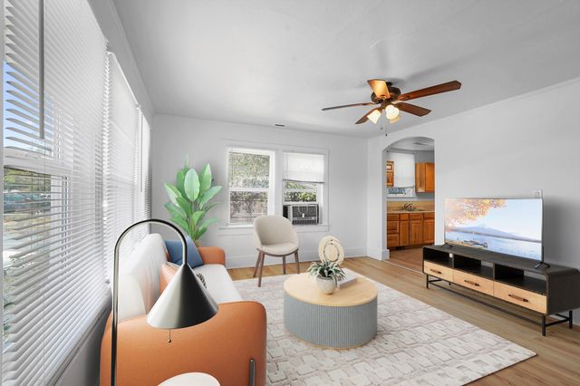 412 Harvard Drive SE, Albuquerque, NM 87106