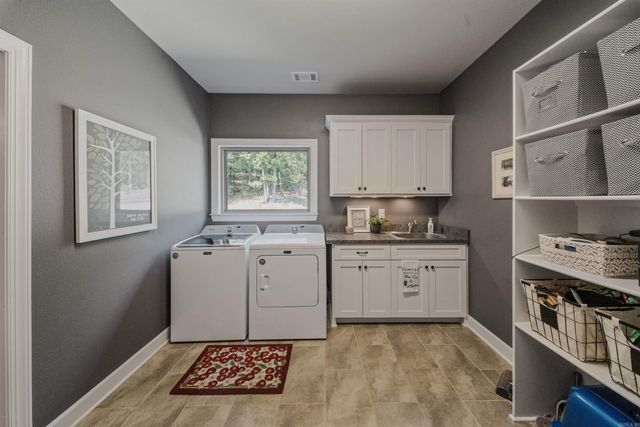 15301 Joiner Rd, Little Rock, AR 72210