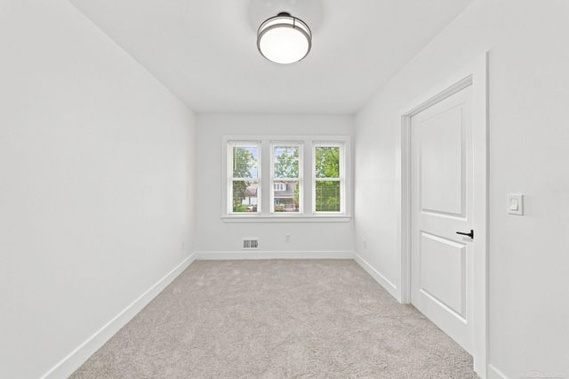 3438 Balfour Road, Detroit, MI 48224