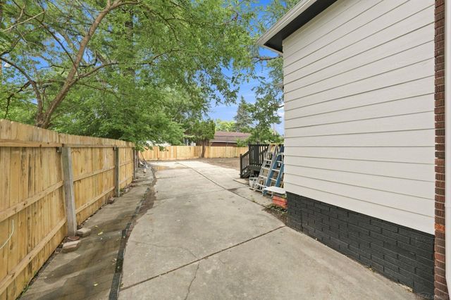 3438 Balfour Road, Detroit, MI 48224