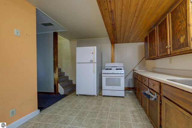 619 Second Street, Traverse City, MI 49684