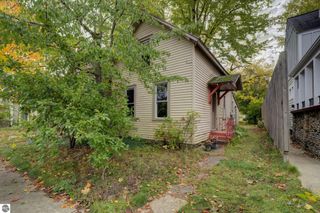619 Second Street, Traverse City, MI 49684