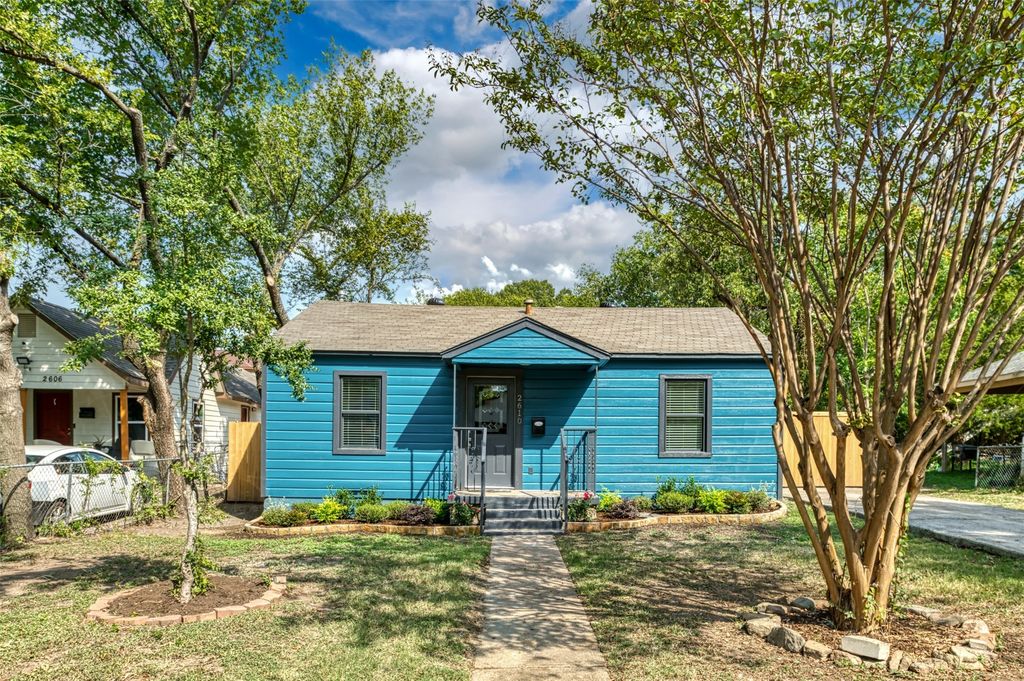 2610 Michigan Avenue, Dallas, TX 75216