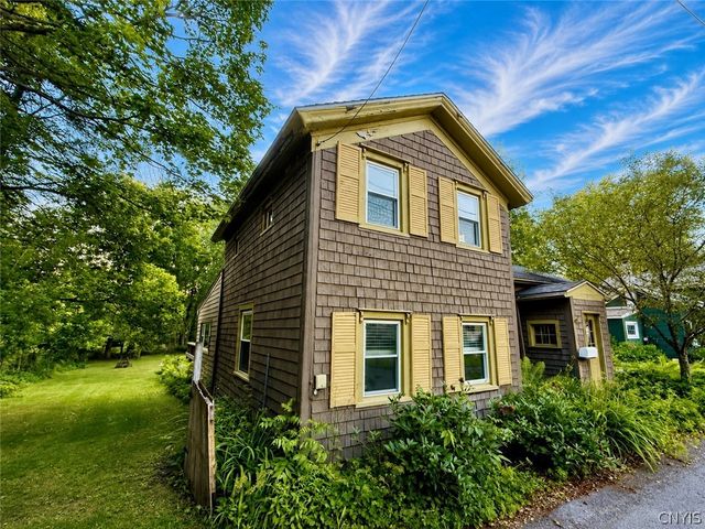 16 Park Street, Cazenovia, NY 13035