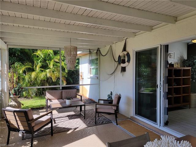 750 95th AVE N, Naples, FL 34108