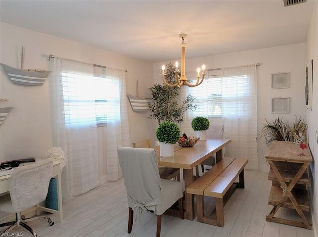 750 95th AVE N, Naples, FL 34108