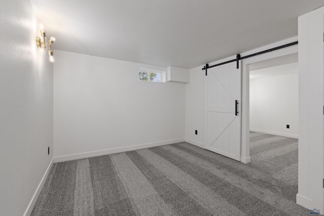 1232 E ST CHARLES, Rapid City, SD 57701