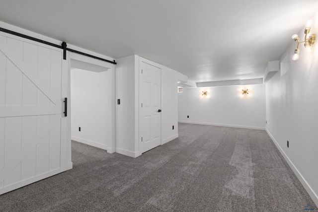 1232 E ST CHARLES, Rapid City, SD 57701