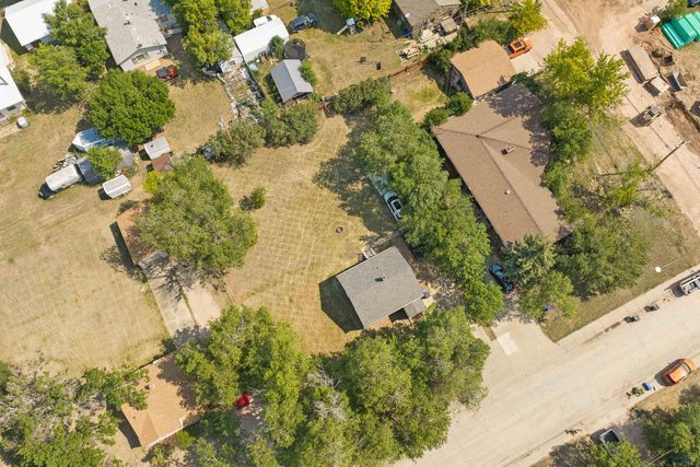 1232 E ST CHARLES, Rapid City, SD 57701