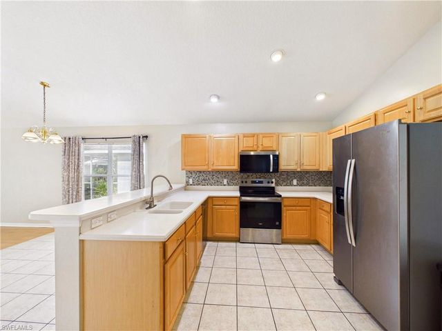 17772 Oakmont Ridge CIR, Fort Myers, FL 33967