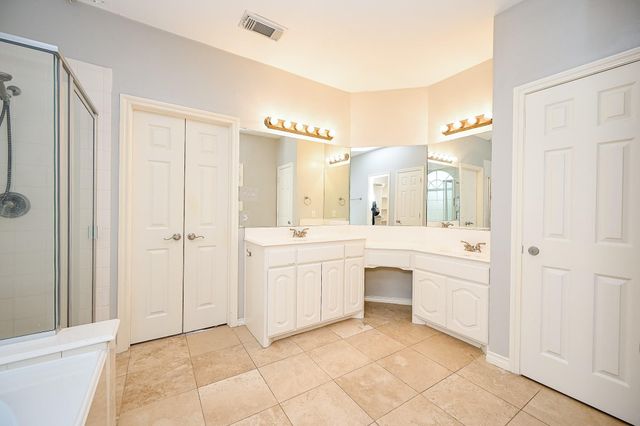8135 Cove Timbers Lane, Tomball, TX 77375